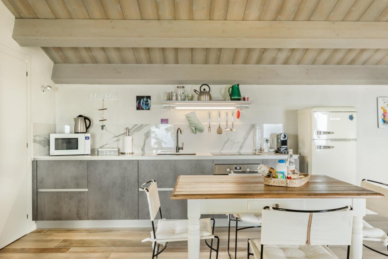 Sound Of Silence, Terre Marine Villa กอร์นิญา ภายนอก รูปภาพ